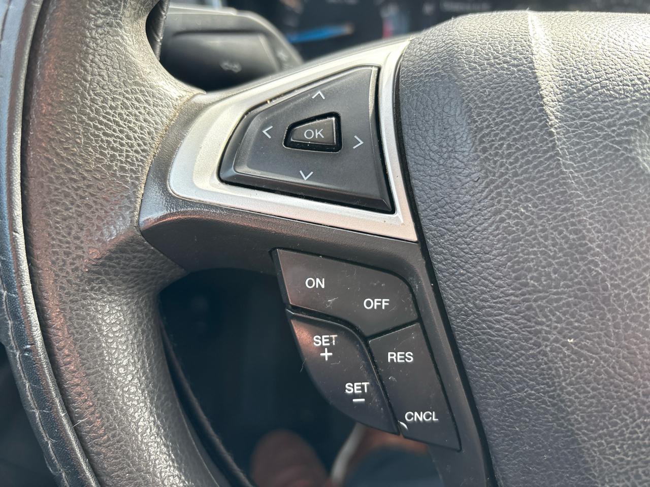 Ford Fusion 4dr Sdn SE FWD 2016