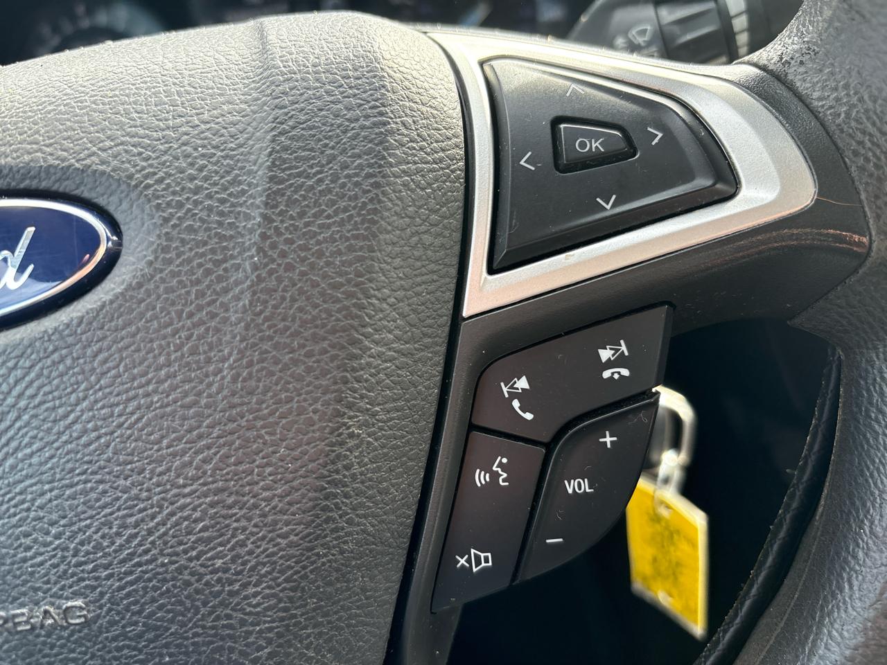 Ford Fusion 4dr Sdn SE FWD 2016