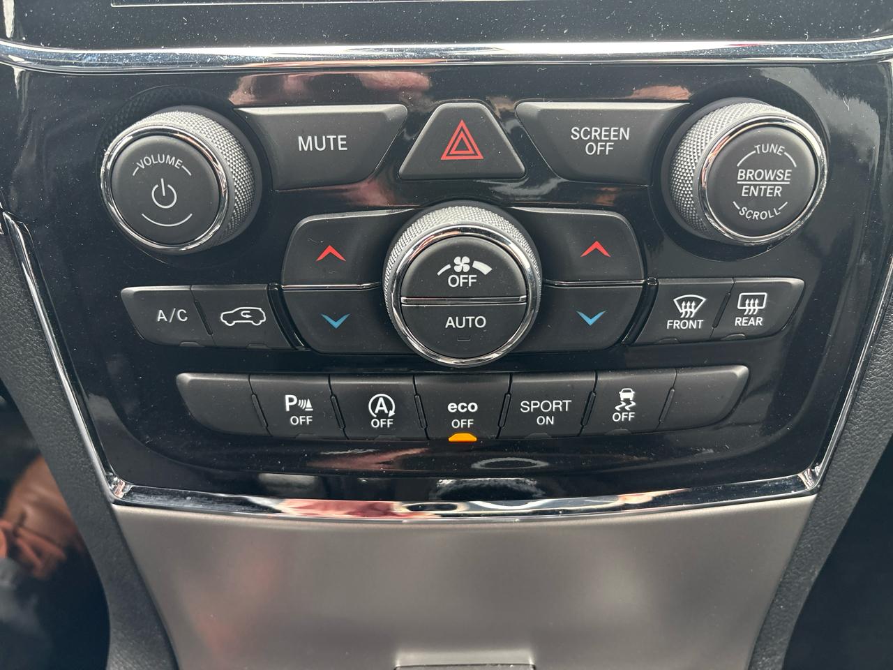 Jeep Grand Cherokee WK Limited 4x4 2022