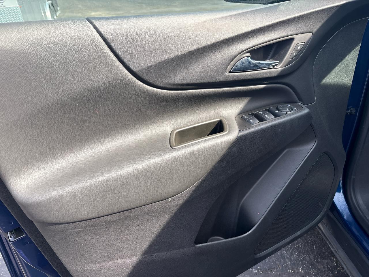 Chevrolet Equinox FWD 4dr LT w/1LT 2023