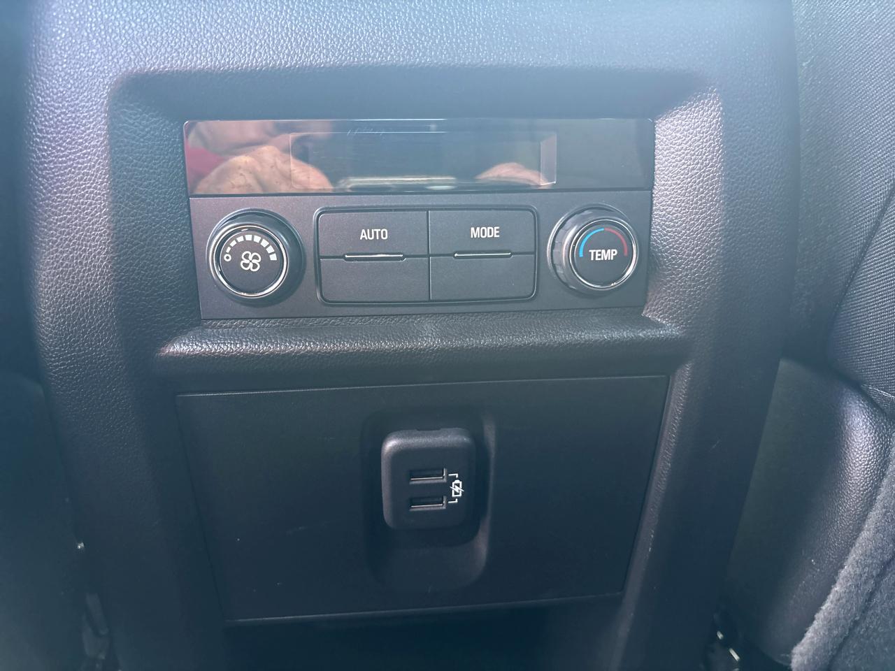 Chevrolet Traverse AWD 4dr LT Cloth w/1LT 2023