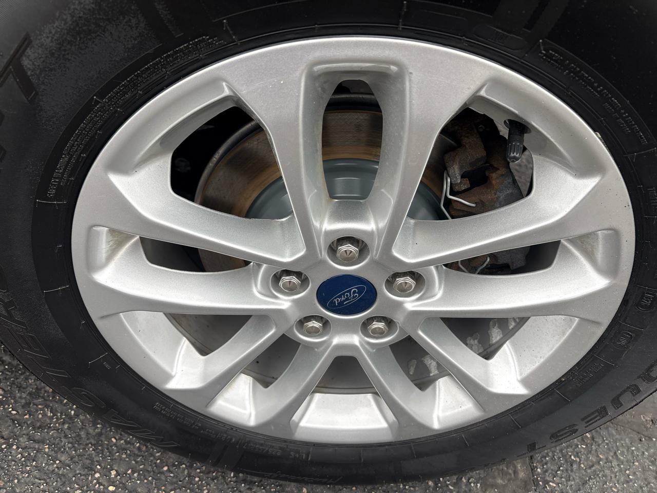 Ford Escape SE FWD 2022