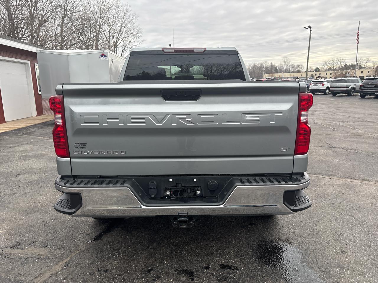 Chevrolet Silverado 1500 4WD Crew Cab 147" LT w/2FL 2024