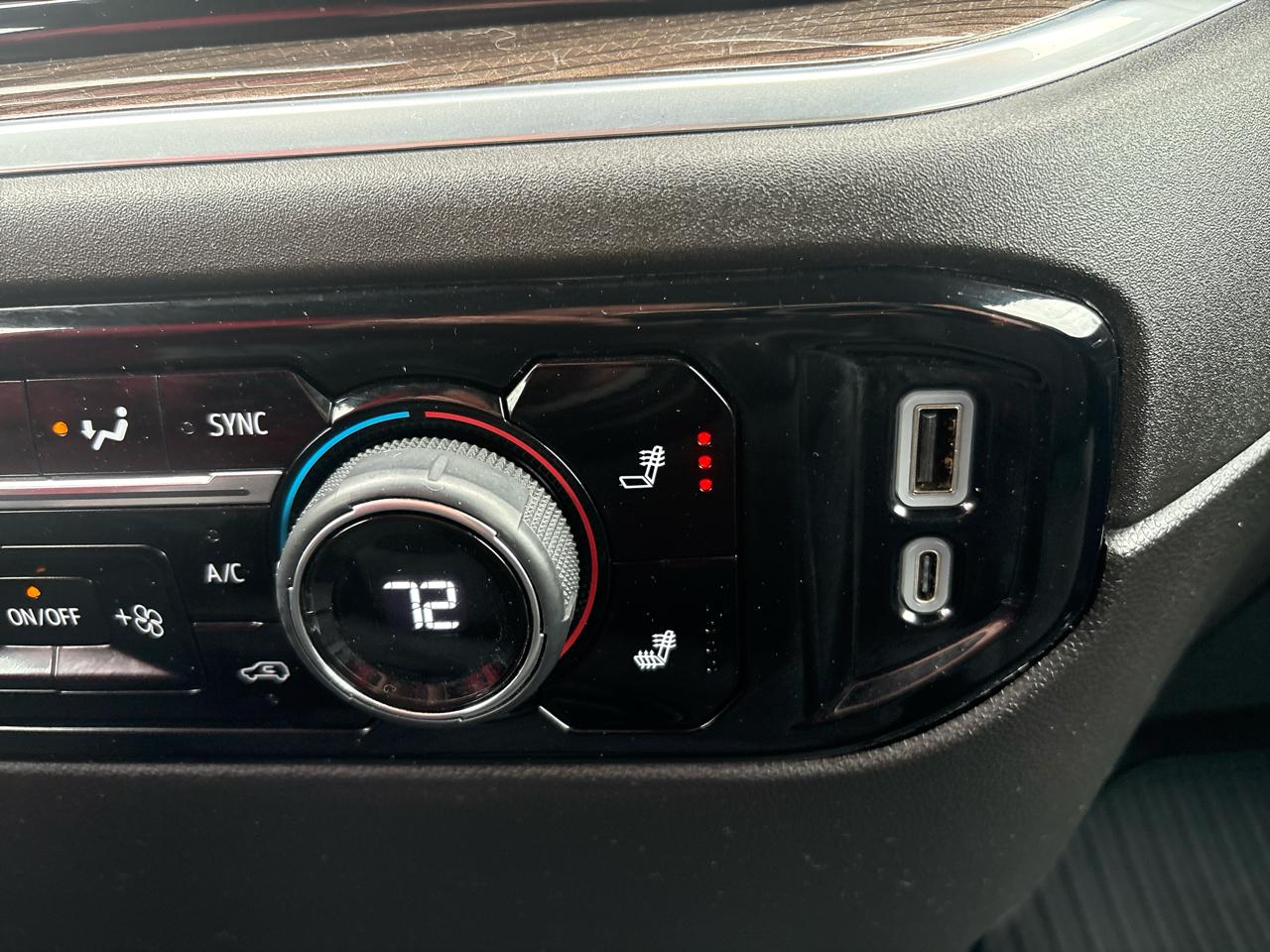 Chevrolet Silverado 1500 4WD Crew Cab 147" LT w/2FL 2024