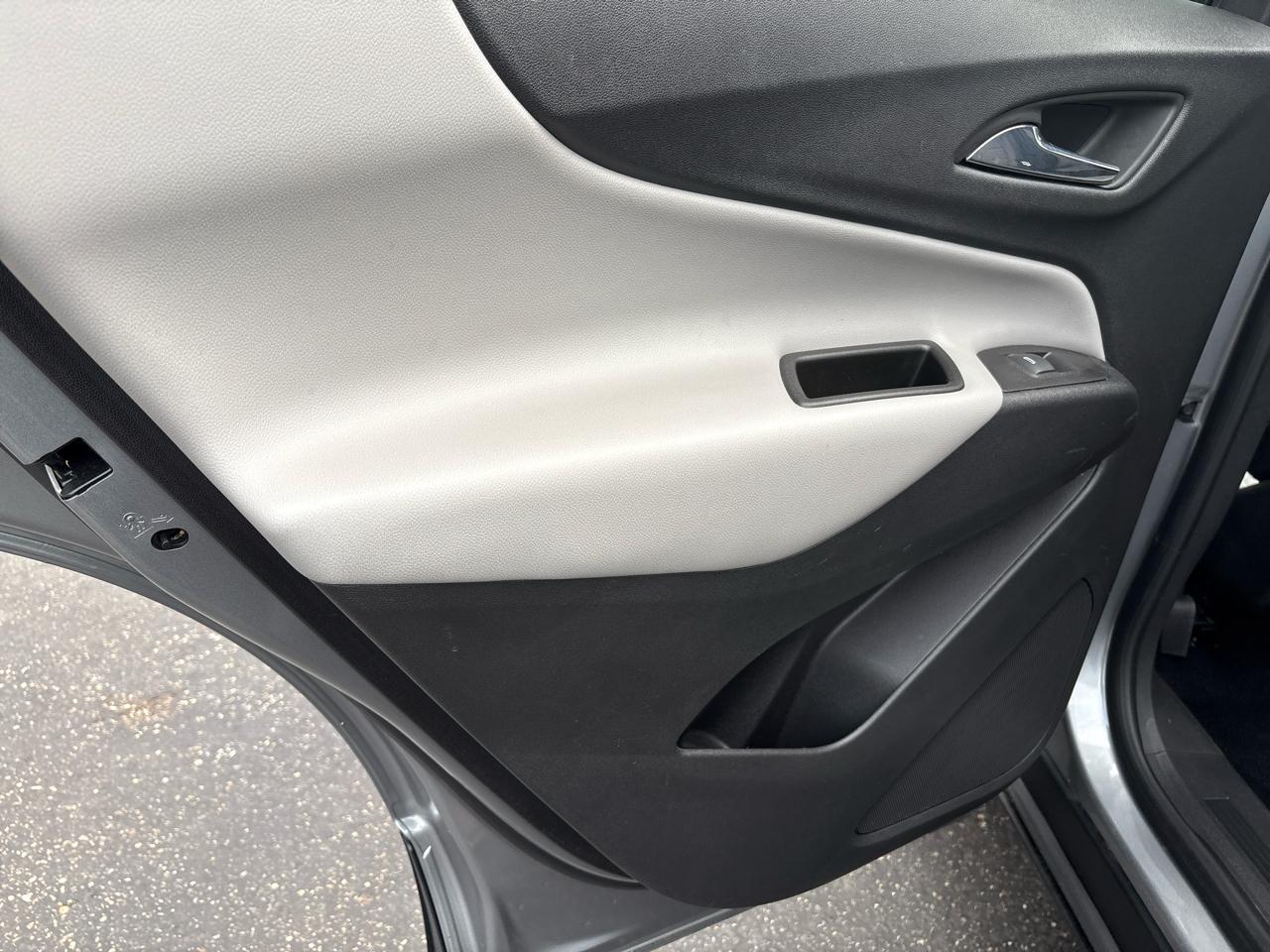 Chevrolet Equinox AWD 4dr LT w/2FL 2023