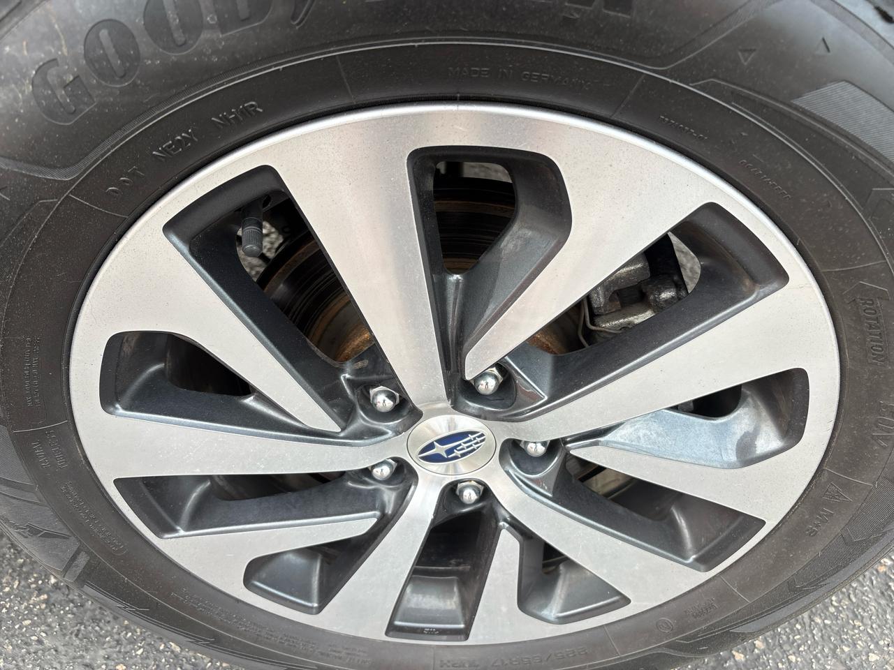 Subaru Outback  2024