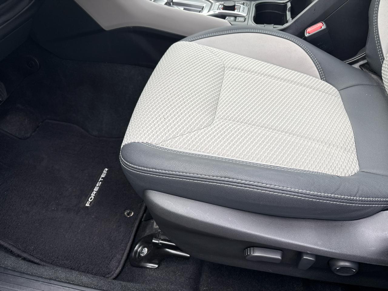 Subaru Forester Premium CVT 2022