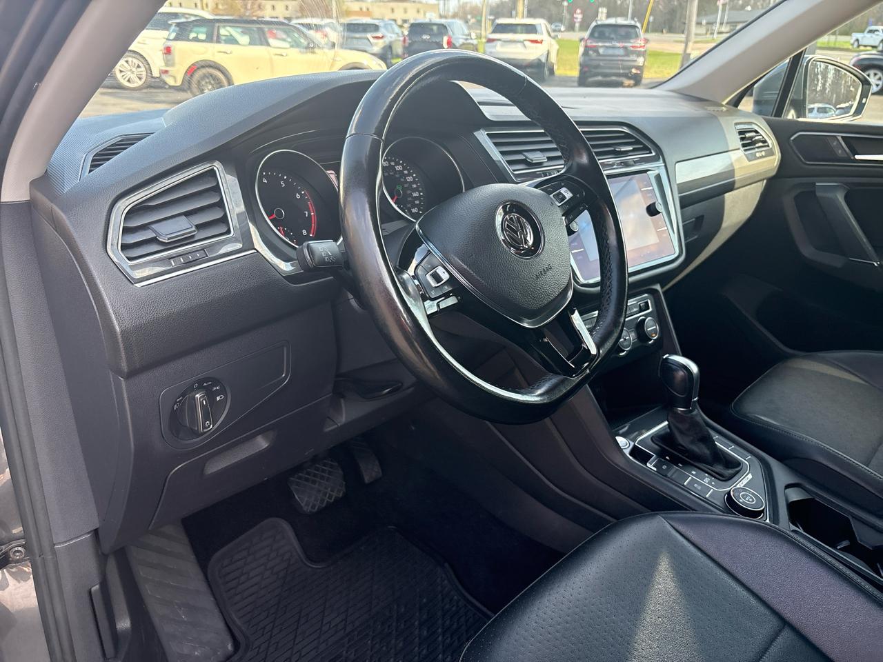 Volkswagen Tiguan 2.0T SEL 4MOTION 2018