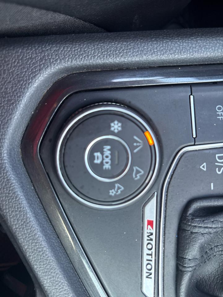 Volkswagen Tiguan 2.0T SEL 4MOTION 2018