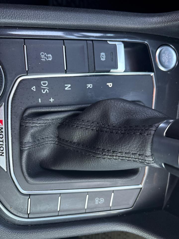 Volkswagen Tiguan 2.0T SEL 4MOTION 2018