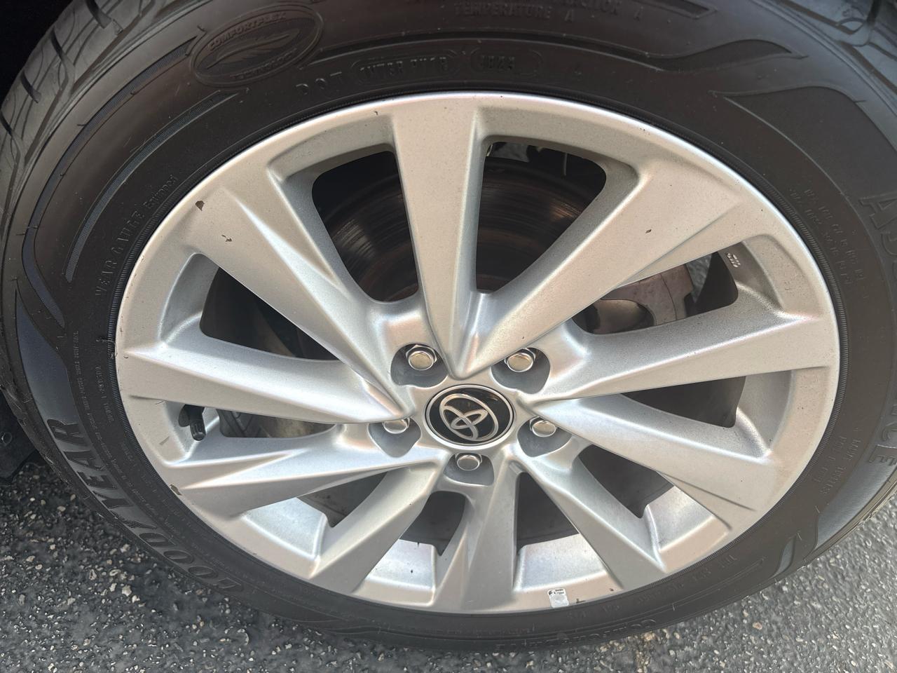 Toyota Camry LE Auto (Natl) 2023