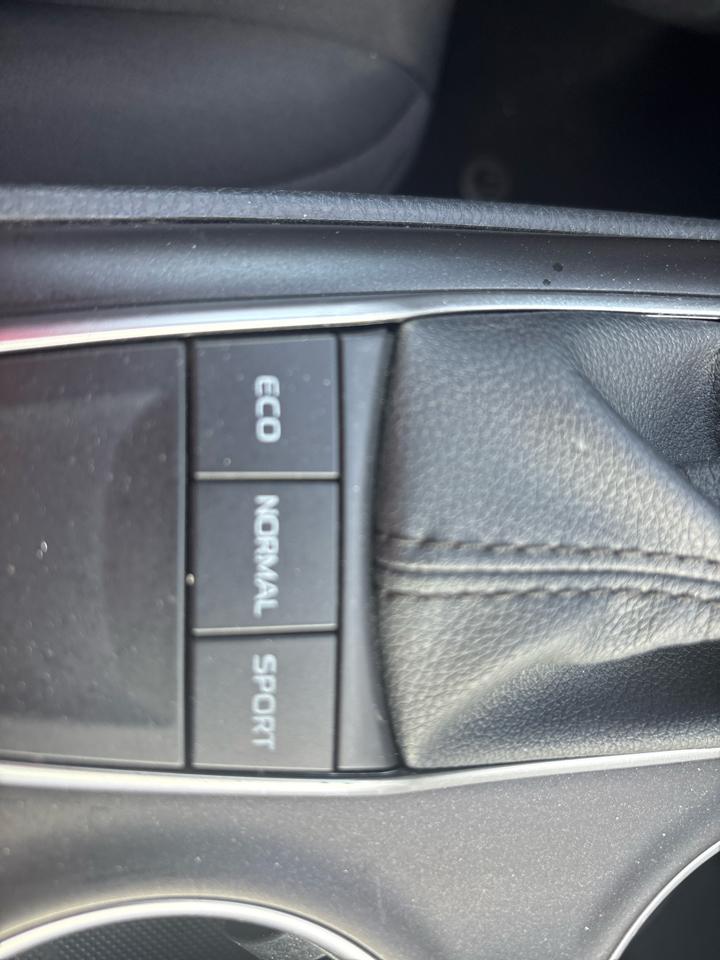 Toyota Camry LE Auto (Natl) 2023