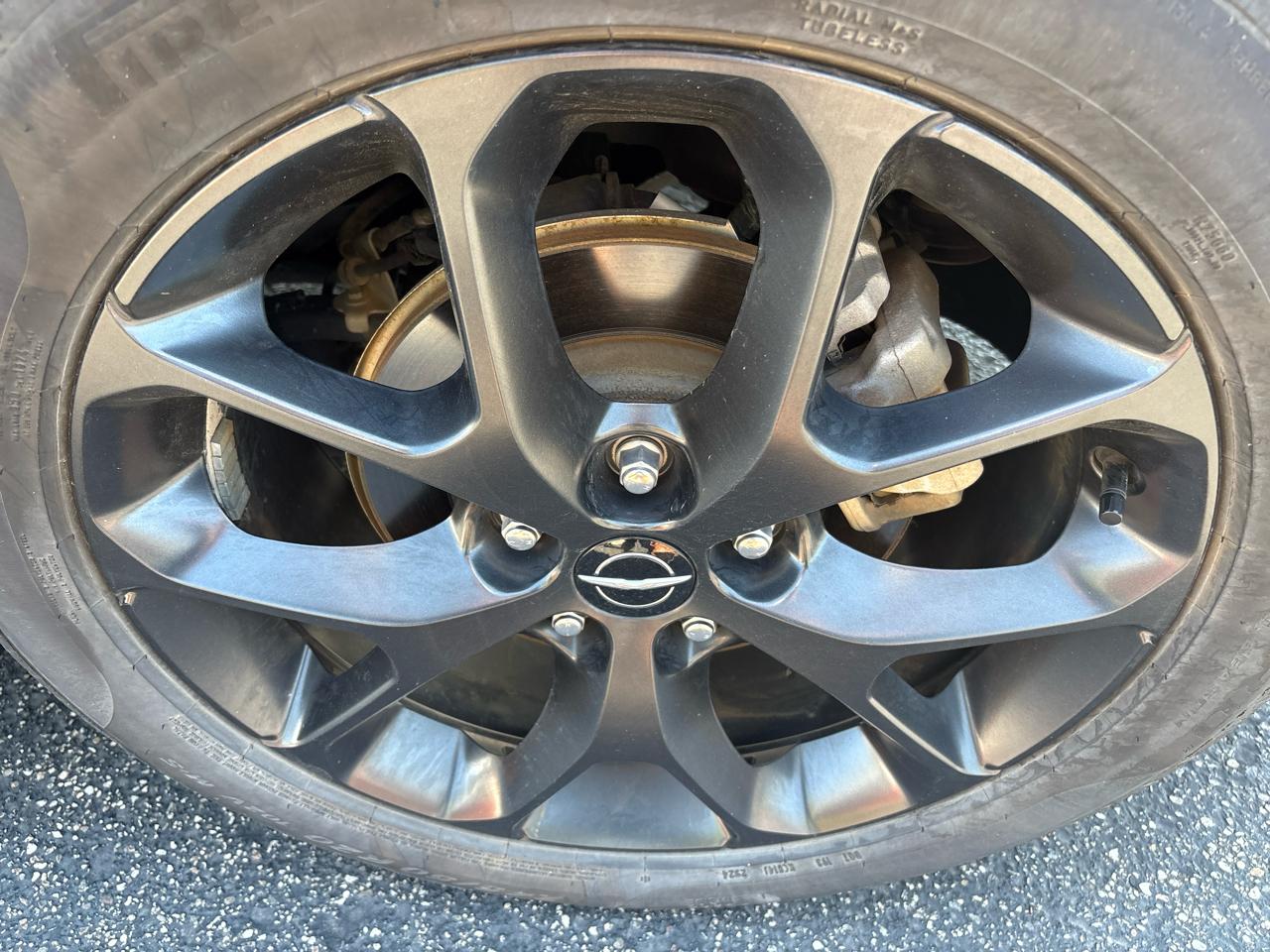 Chrysler Pacifica Limited FWD 2025