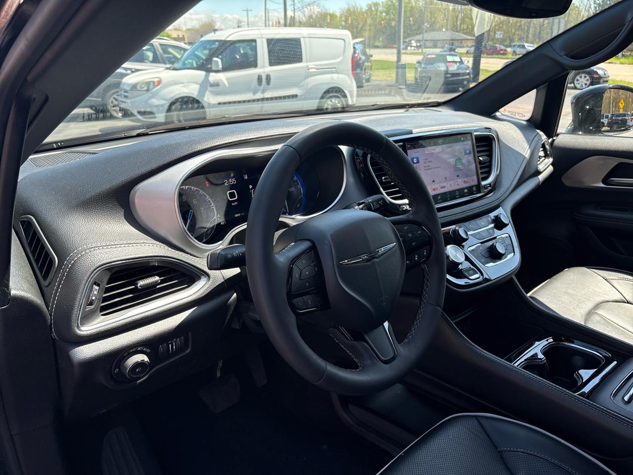 Chrysler Pacifica Limited FWD 2025