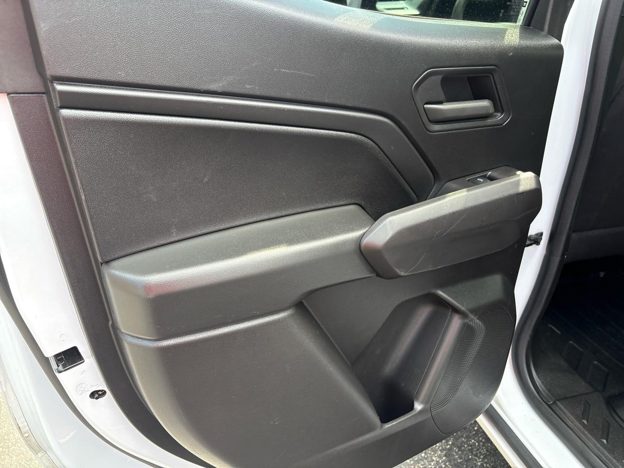 Chevrolet Colorado 4WD Crew Cab WT 2024