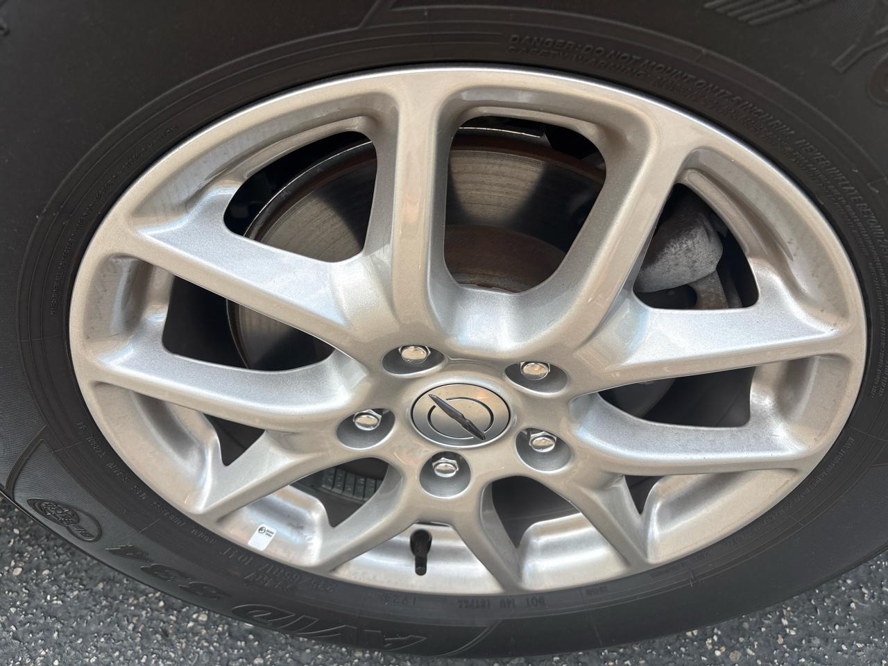 Chrysler Pacifica Select FWD 2025