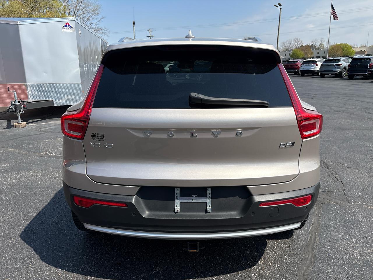 Volvo XC40 B5 AWD Plus Bright Theme 2023