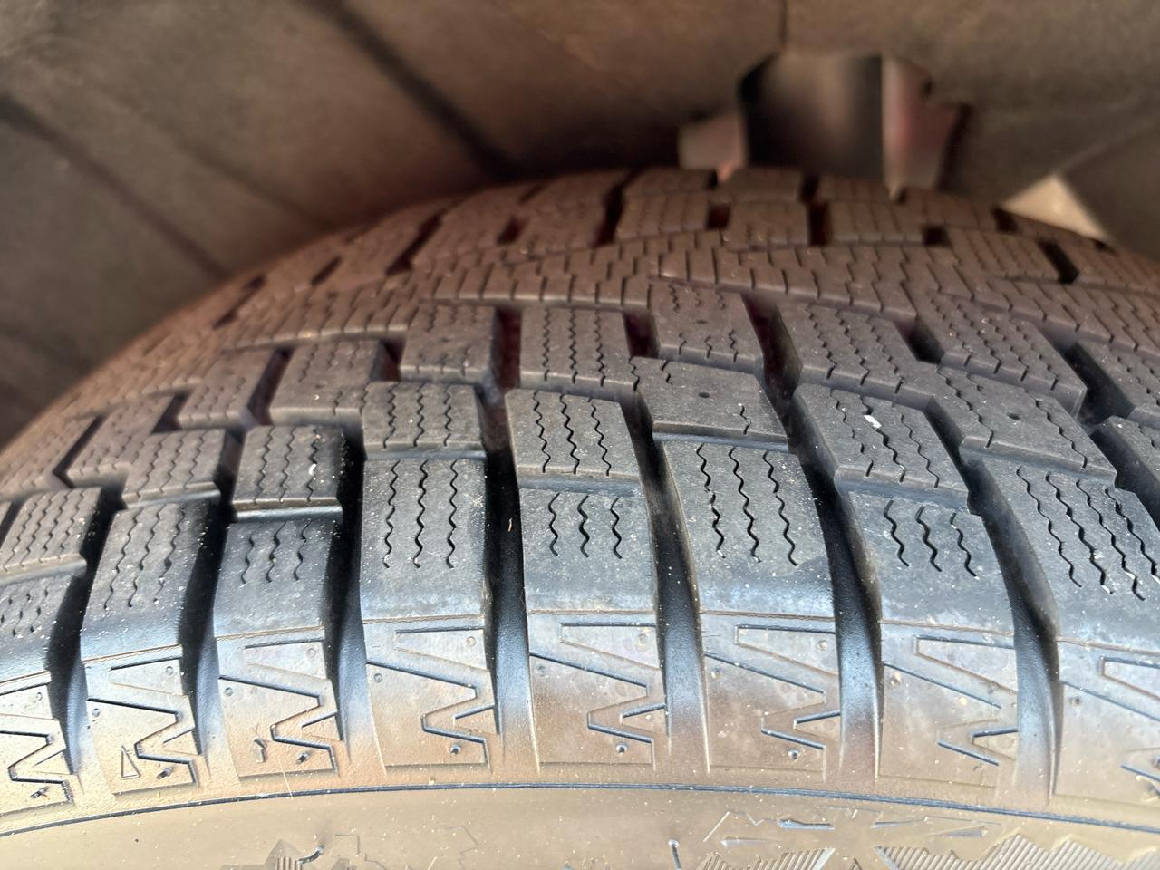 Volvo XC40 B5 AWD Plus Bright Theme 2023