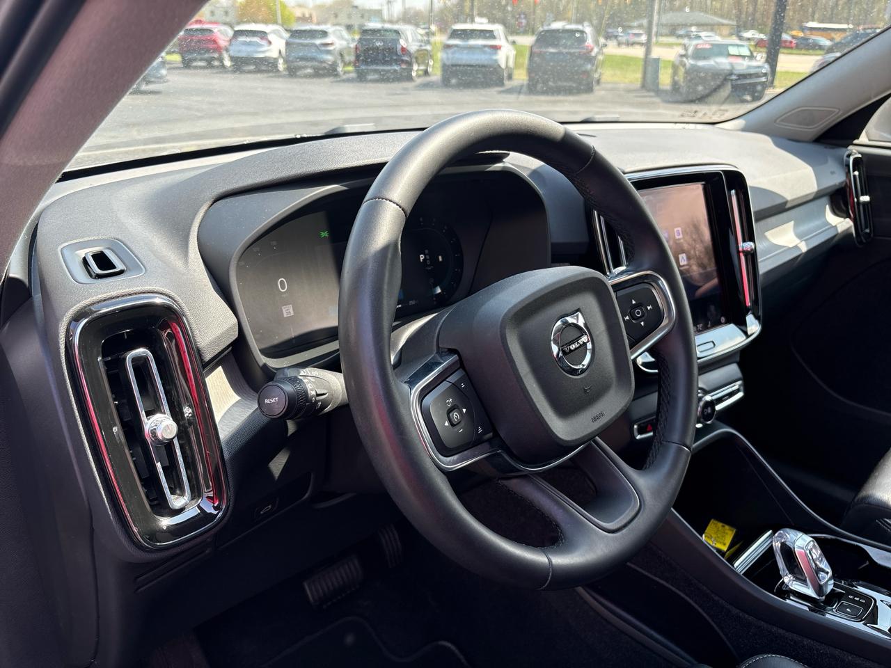 Volvo XC40 B5 AWD Plus Bright Theme 2023