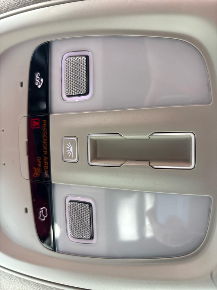 Volvo XC40 B5 AWD Plus Bright Theme 2023