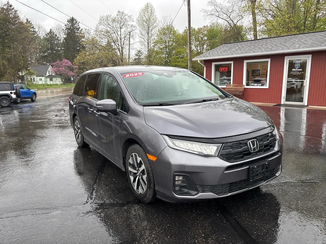 Honda Odyssey EX-L Auto 2025