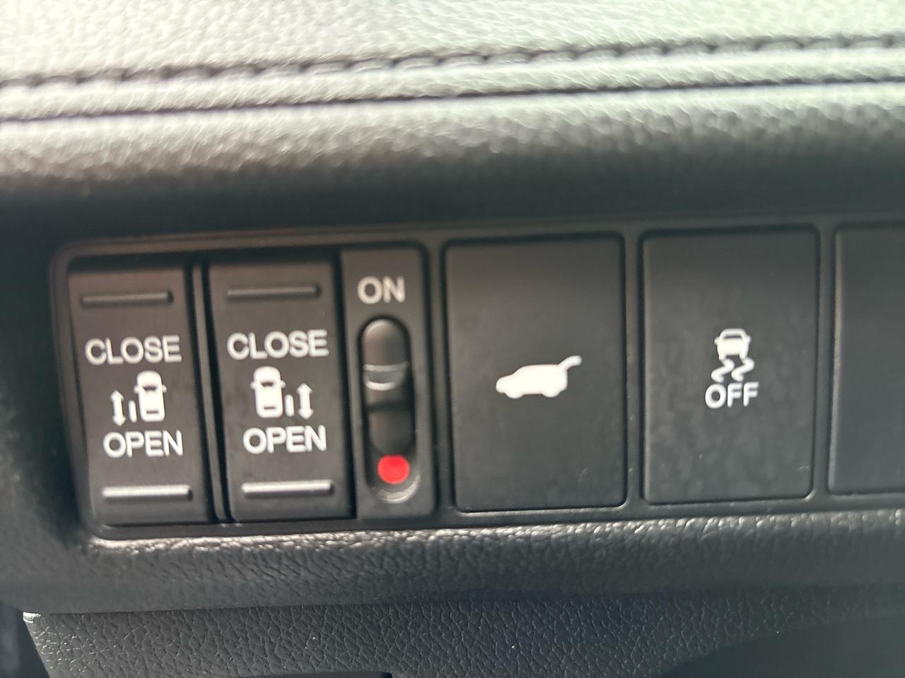 Honda Odyssey EX-L Auto 2025