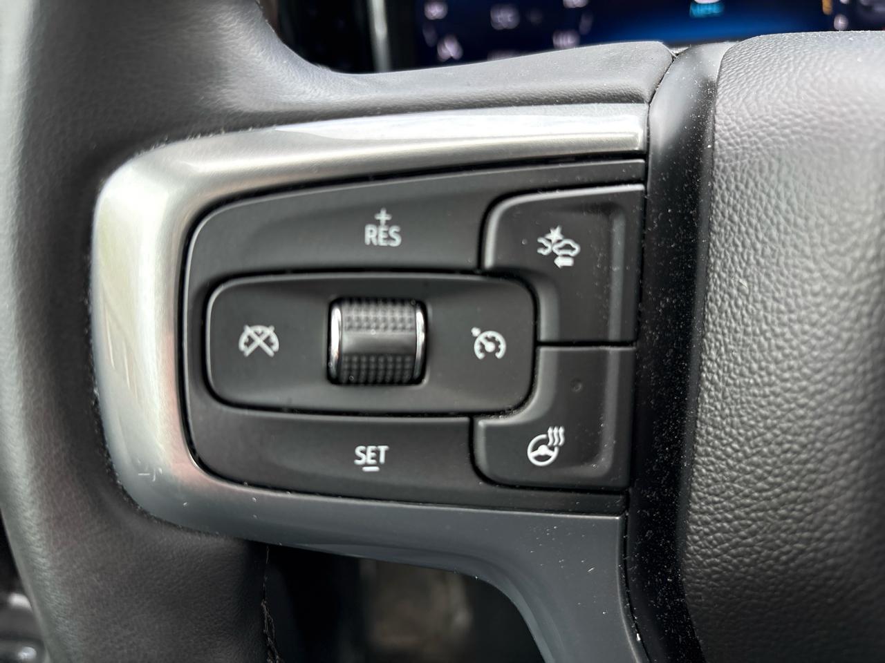Chevrolet Silverado 1500 4WD Crew Cab 147" LT w/2FL 2024