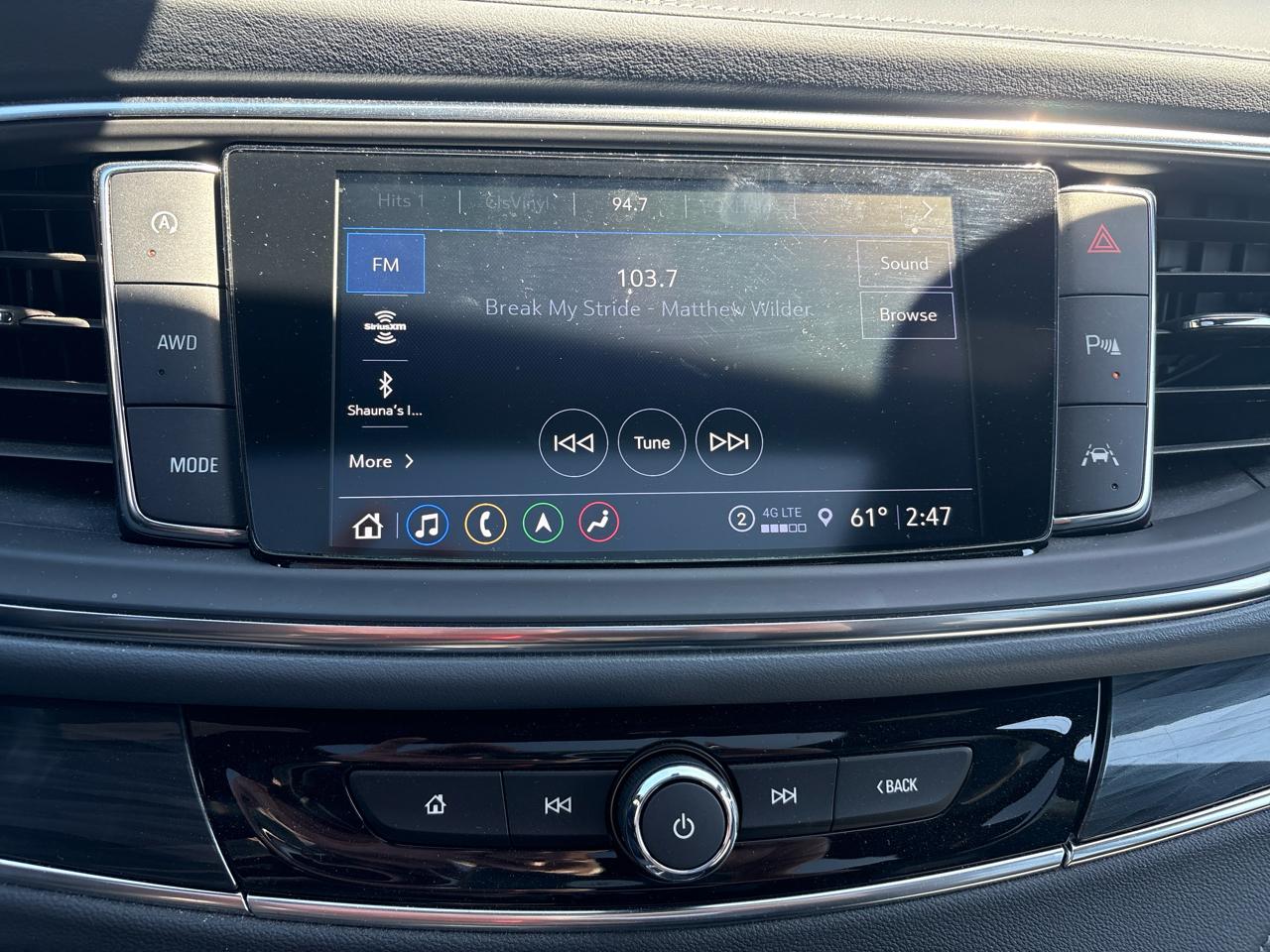 Buick Enclave AWD 4dr Premium 2023