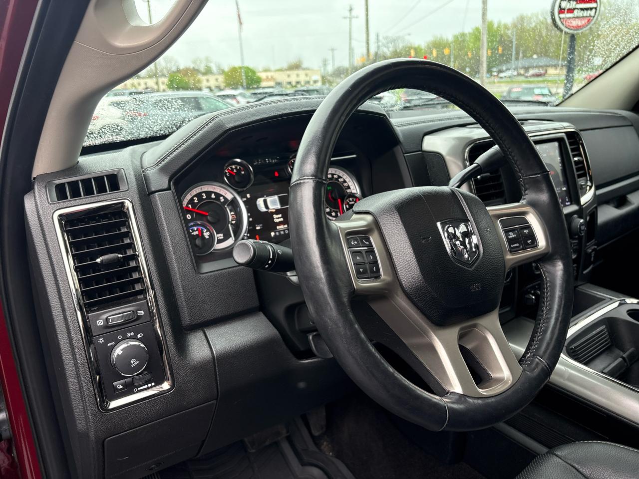 RAM 2500 Laramie 4x4 Crew Cab 6'4" Box 2018