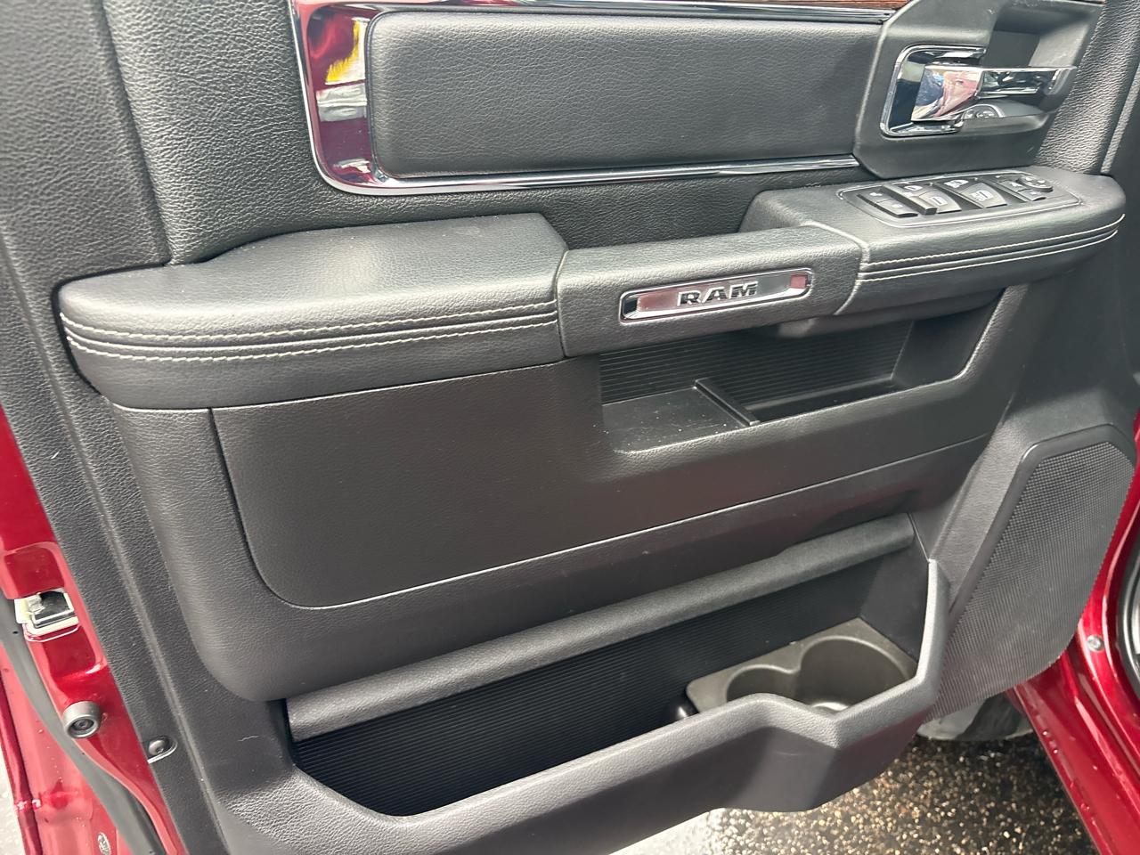 RAM 2500 Laramie 4x4 Crew Cab 6'4" Box 2018