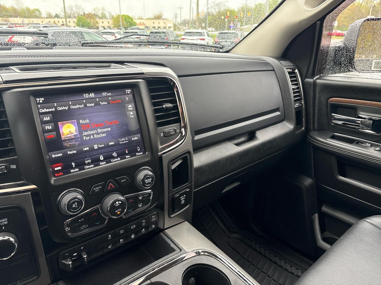 RAM 2500 Laramie 4x4 Crew Cab 6'4" Box 2018