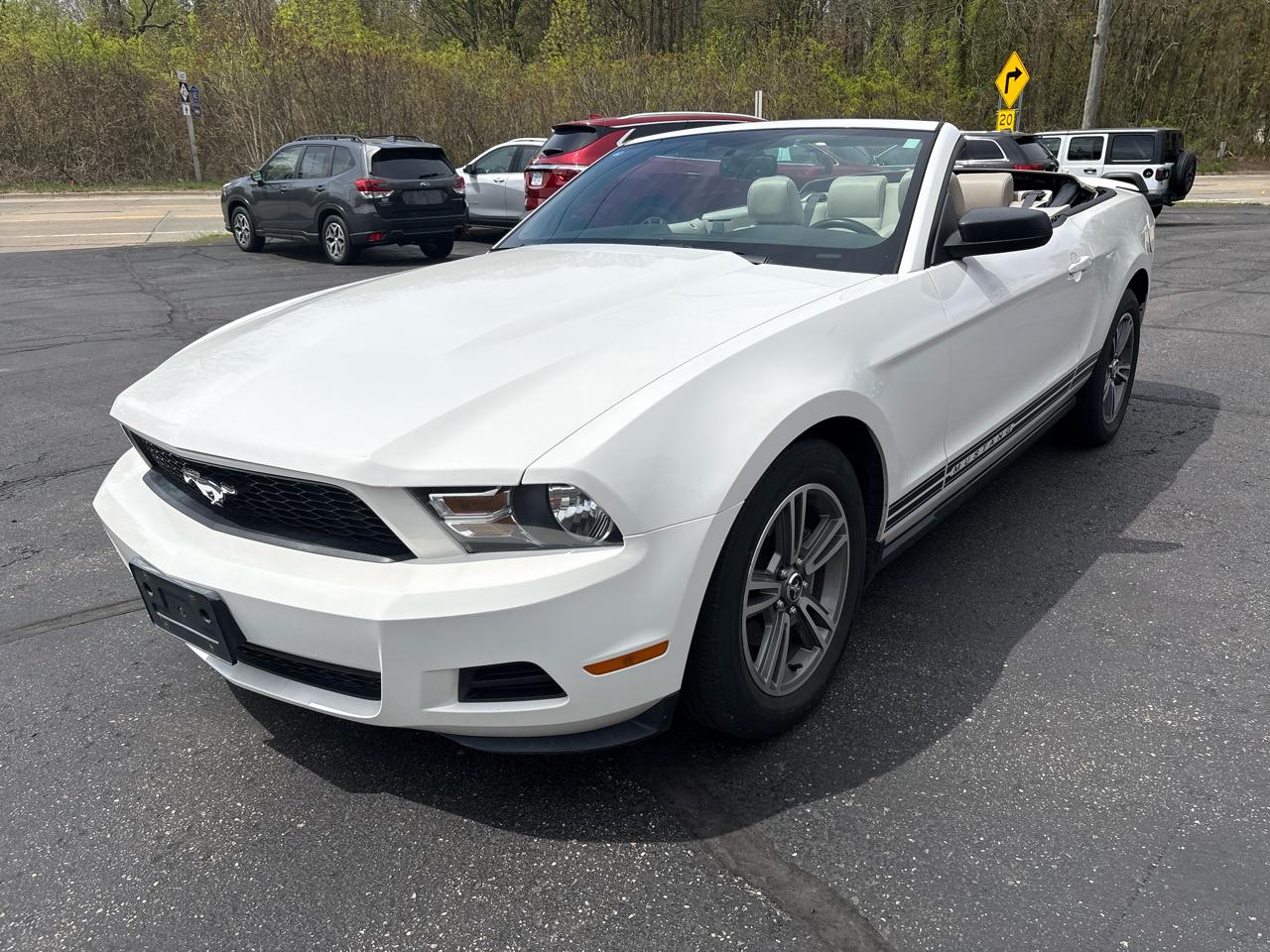 Ford Mustang  2010
