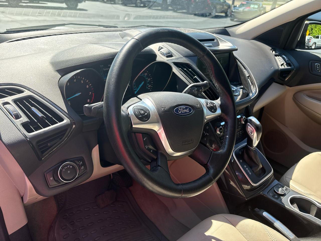 Ford Escape 4WD 4dr Titanium 2014