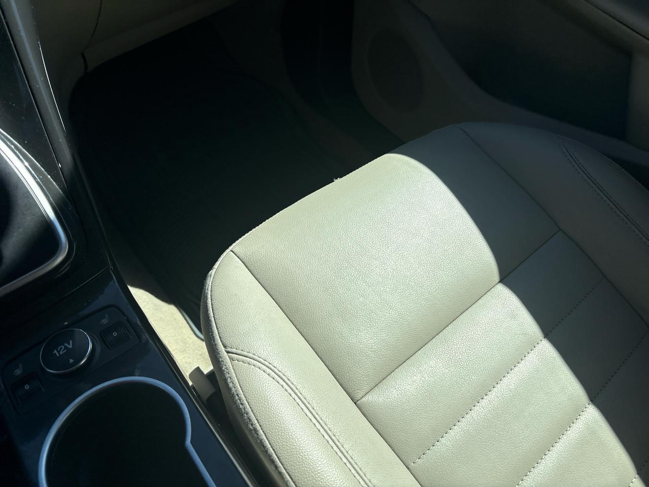 Ford Escape 4WD 4dr Titanium 2014