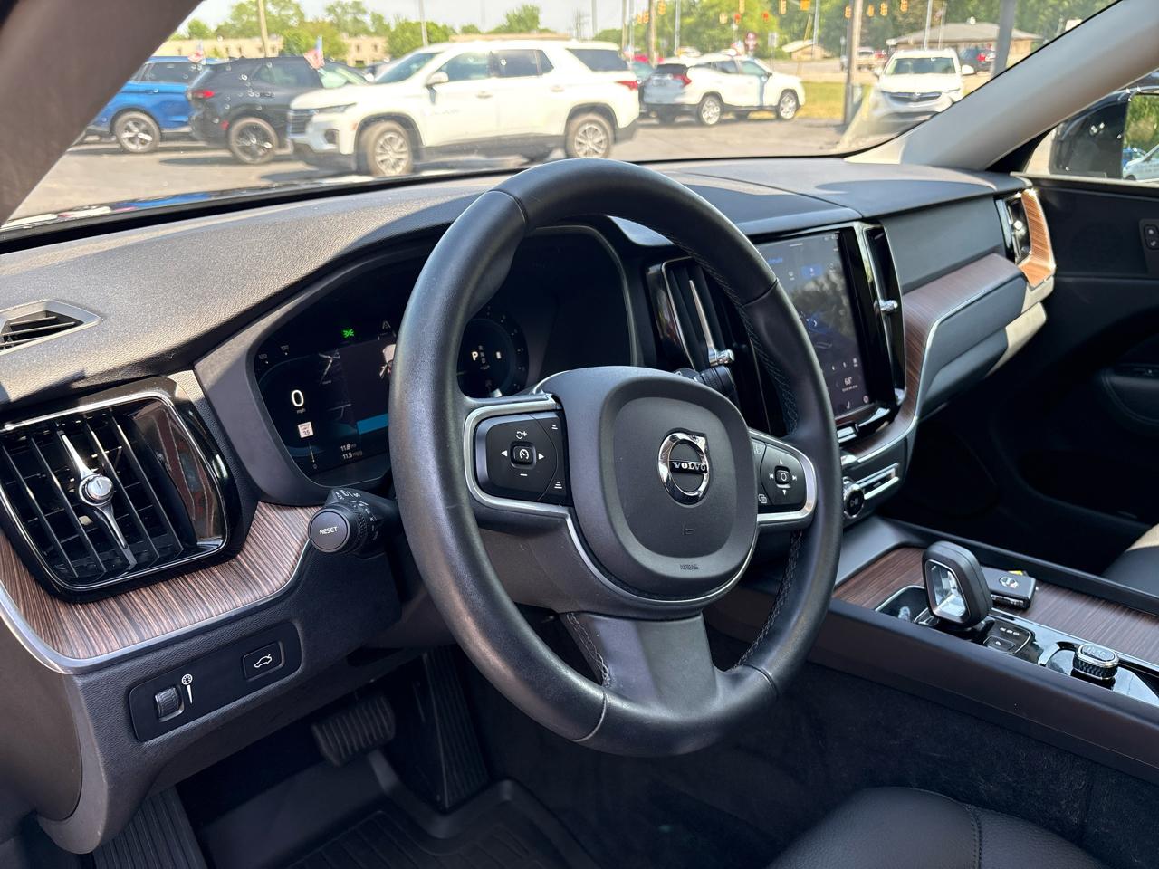 Volvo XC60 B5 AWD Momentum 2022