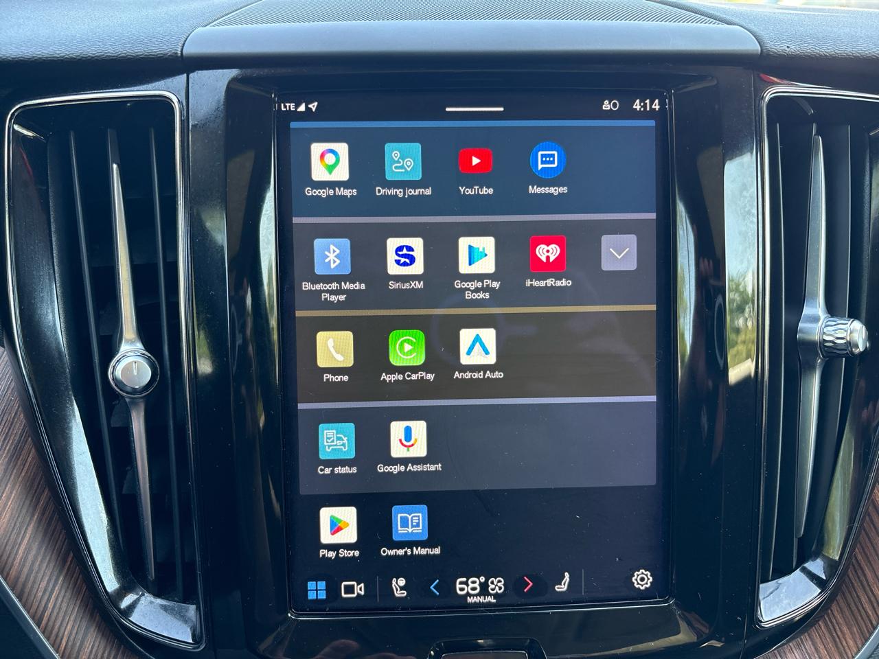 Volvo XC60 B5 AWD Momentum 2022