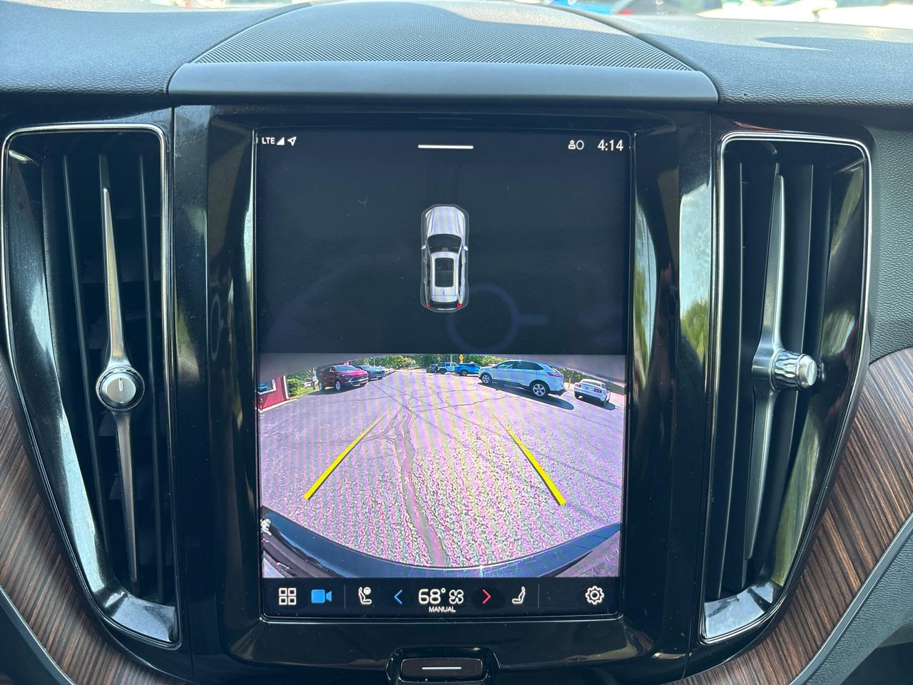 Volvo XC60 B5 AWD Momentum 2022