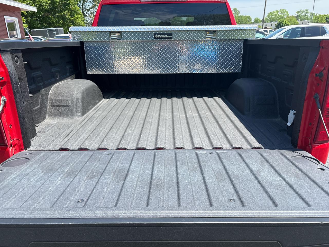 Chevrolet Silverado 1500 4WD Crew Cab 147" LT w/2FL 2022