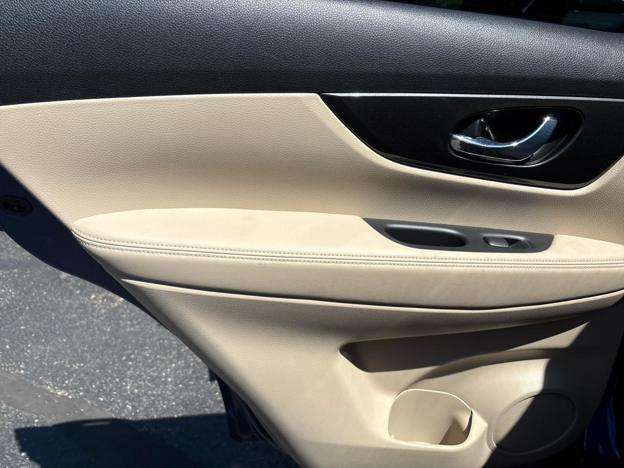 Nissan Rogue AWD SV 2020
