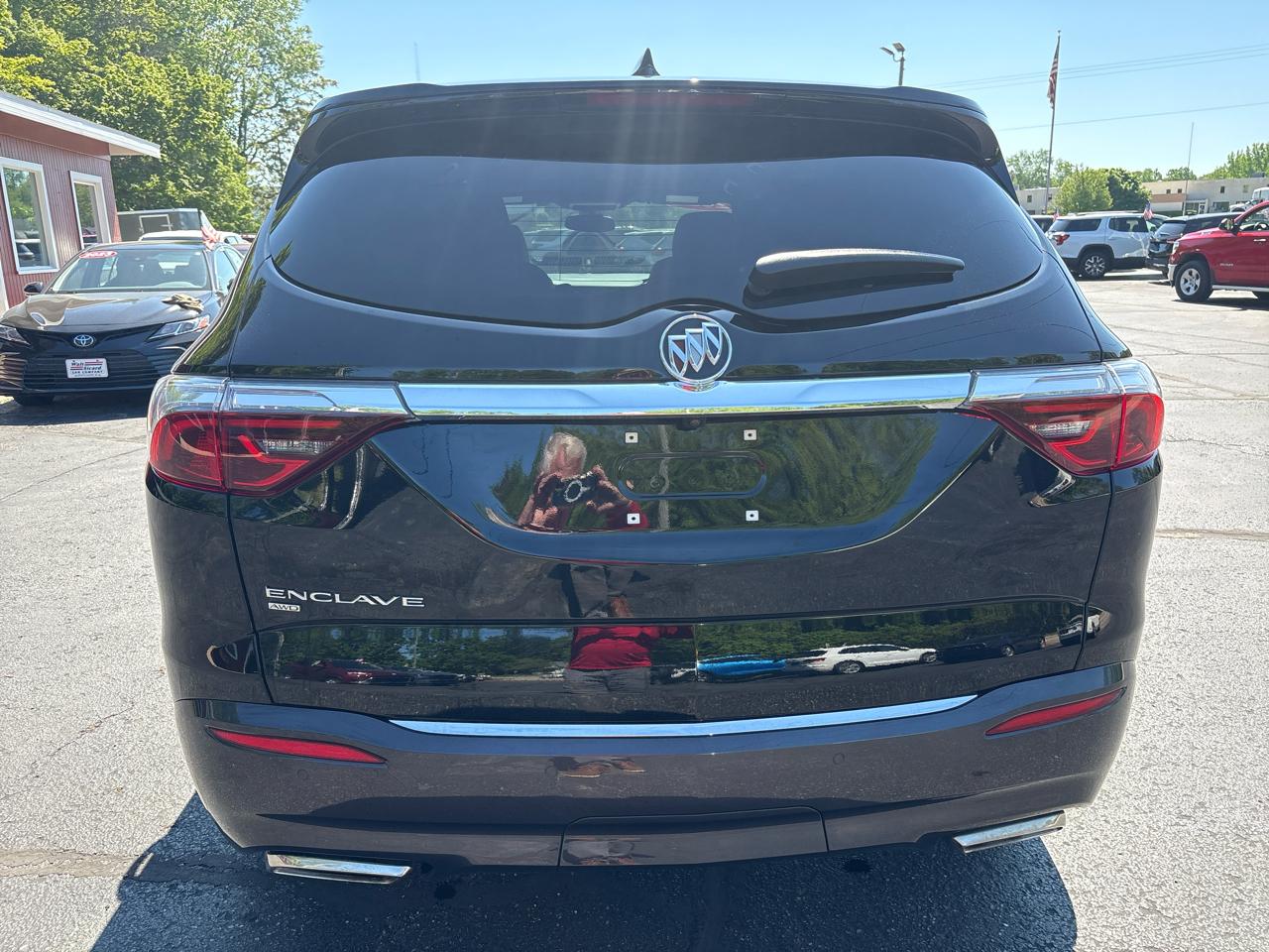 Buick Enclave AWD 4dr Essence 2023