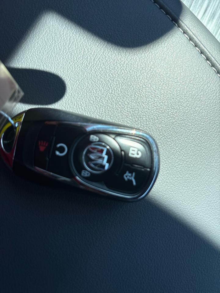Buick Enclave AWD 4dr Essence 2023