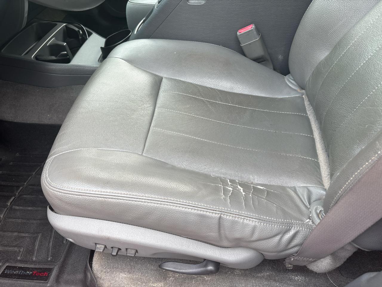Dodge Dakota 4dr Quad Cab 131" WB 4WD Laramie 2005