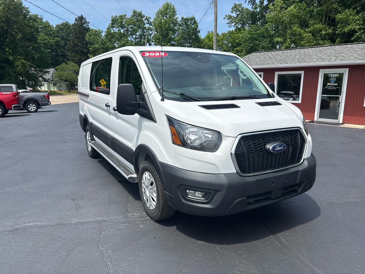 Ford Transit Cargo Van T-250 130" Low Rf 9070 GVWR RWD 2025