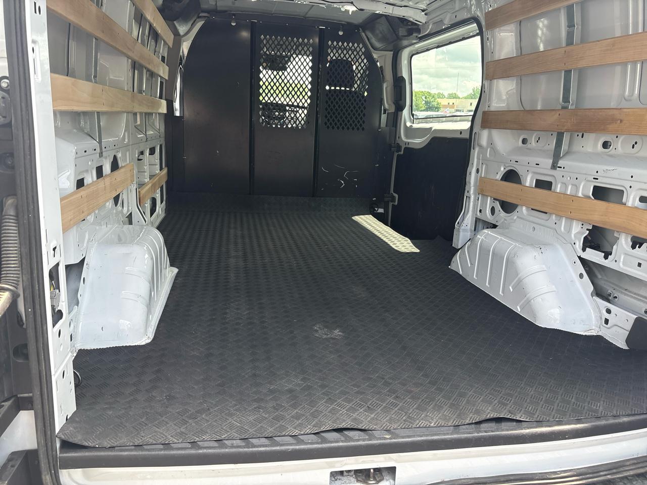 Ford Transit Cargo Van T-250 130" Low Rf 9070 GVWR RWD 2025