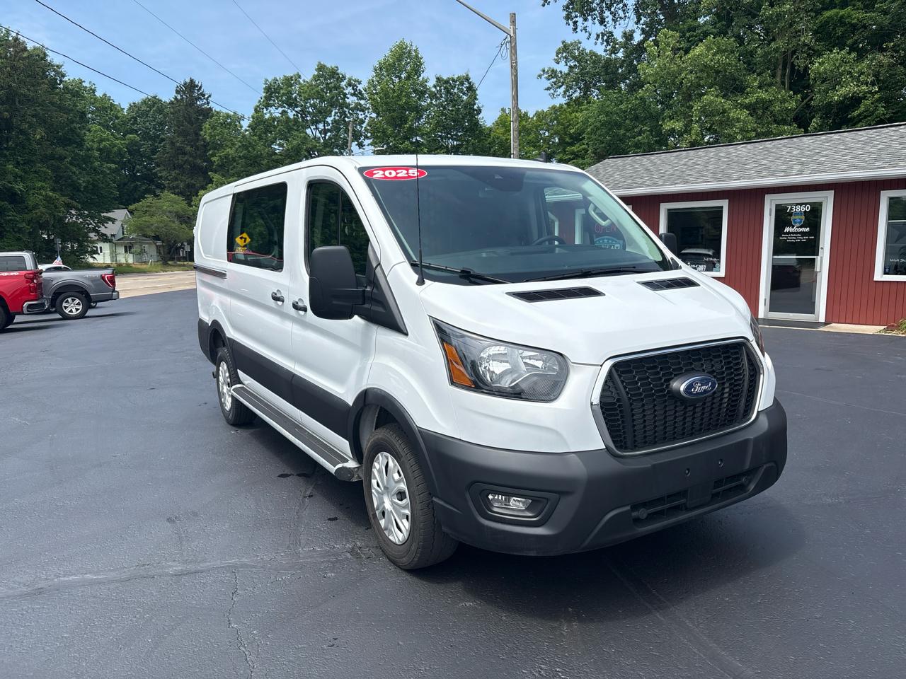 Ford Transit Cargo Van T-250 130" Low Rf 9070 GVWR RWD 2025