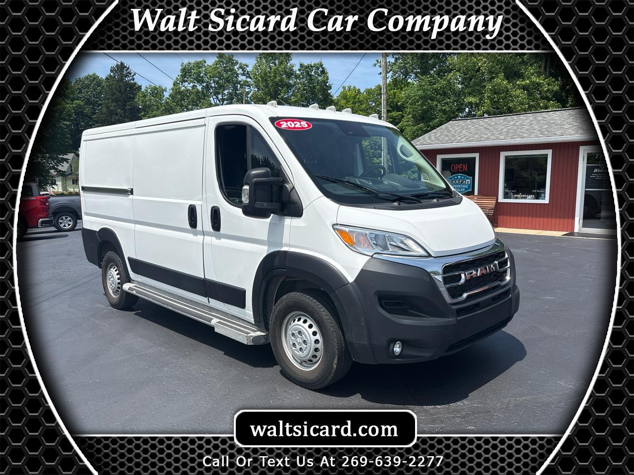 RAM ProMaster Cargo Van Tradesman 2500 Low Roof 136" WB w/Pass Seat 2025
