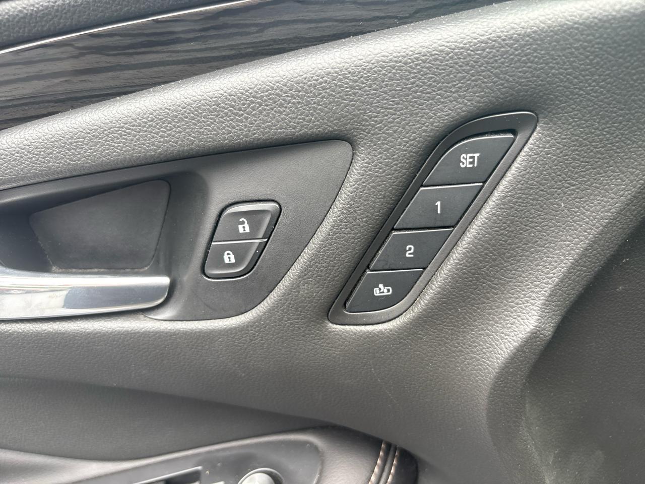 Buick Envision FWD 4dr Essence 2017