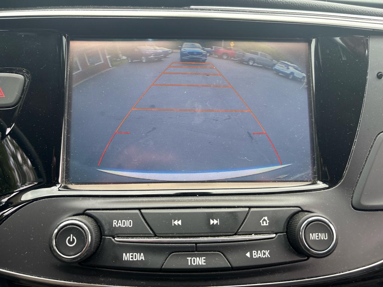 Buick Envision FWD 4dr Essence 2017