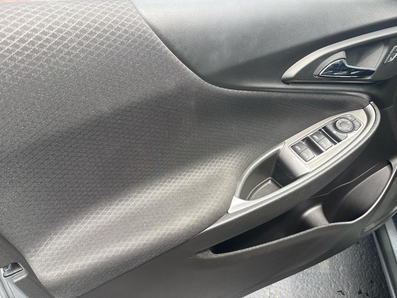 Chevrolet Malibu  2023
