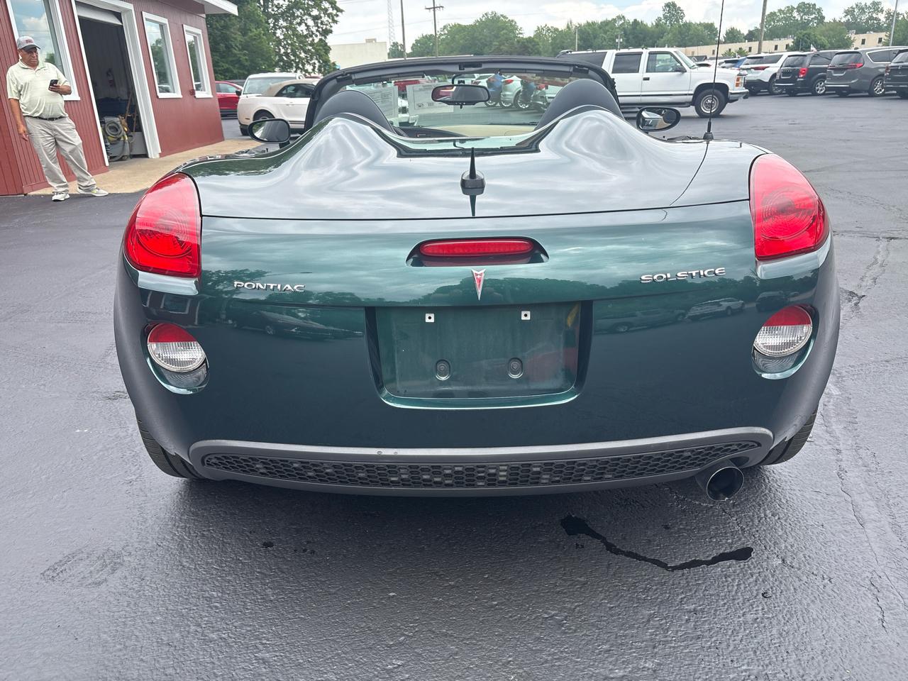 Pontiac Solstice 2dr Convertible 2006